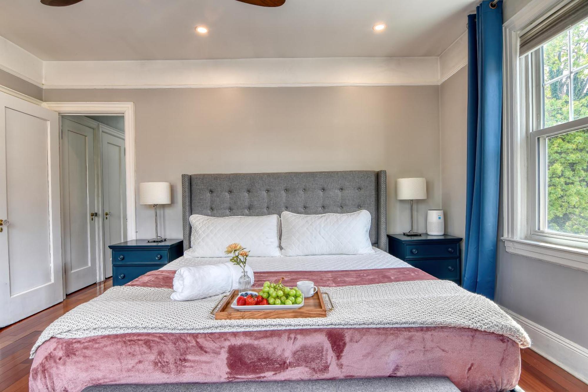 Vakantiehuis Close To Prospect Park, King Size Beds, 30 Minutes To Times Square, Free Parking